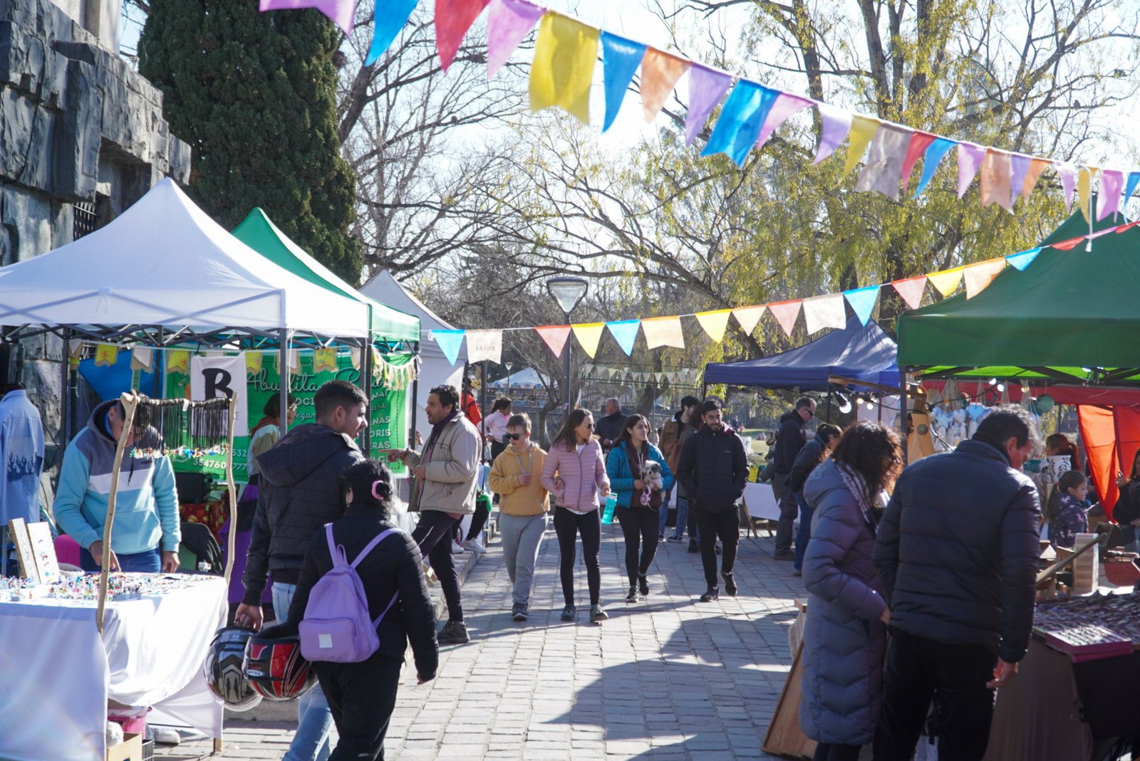 feria-emprendedores-desapego